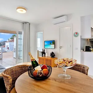 https://silvic-serenada.hotelsfuerteventura.org